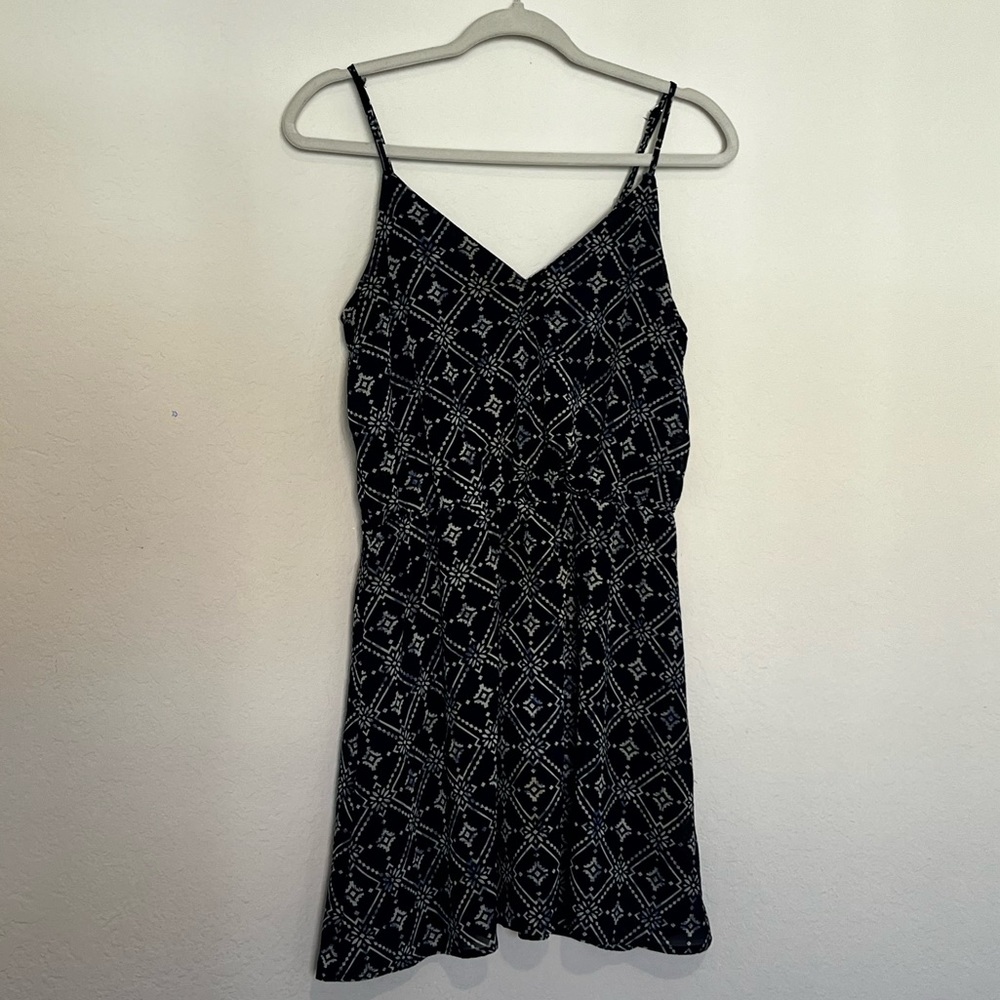 Short dress
